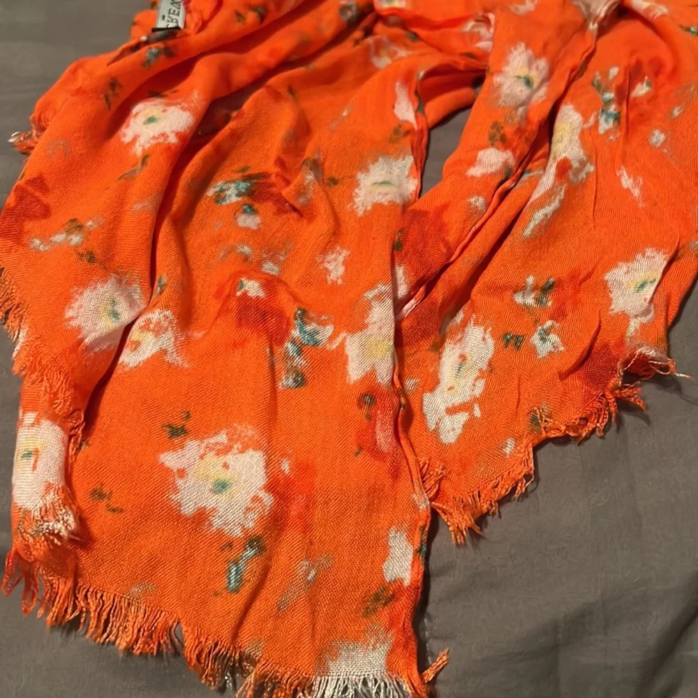 J.Crew Women’s Floral Pashmina Wool Laine Floral Scarf Wrap Shawl Red Orange